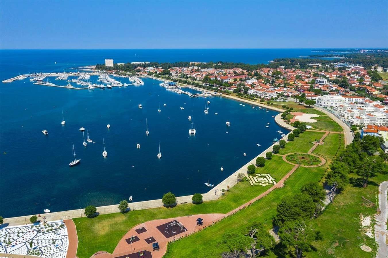 Apartments Mira Savudrija Crveni Vrh Kültér fotó
